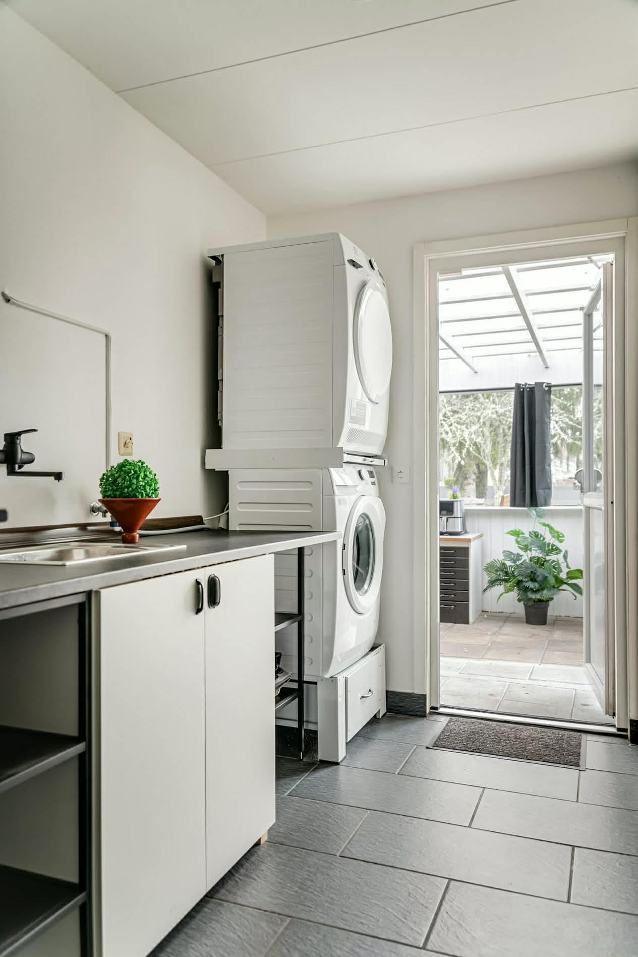 Komplett husrenovering inomhus - Image 13